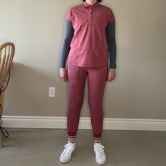 MEDICLO SCRUB SET MAUVE - Picture 10 of 11